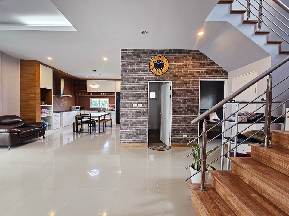 4 Bedroom House For Sale in Ban Waen, Hang Dong, Chiang Mai - Image 17