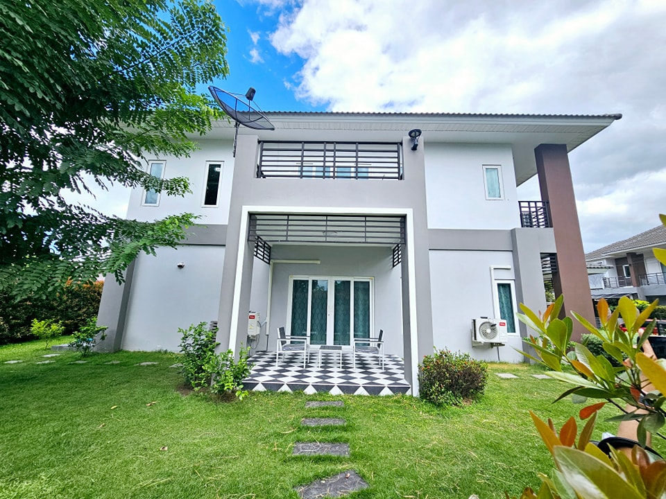 4 Bedroom House For Sale in Ban Waen, Hang Dong, Chiang Mai - Image 5
