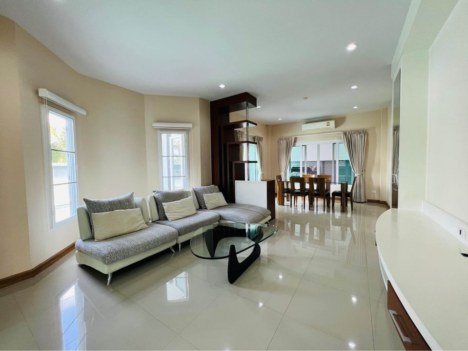 3 Bedroom House For Sale in Ban Waen, Hang Dong, Chiang Mai - Image 2