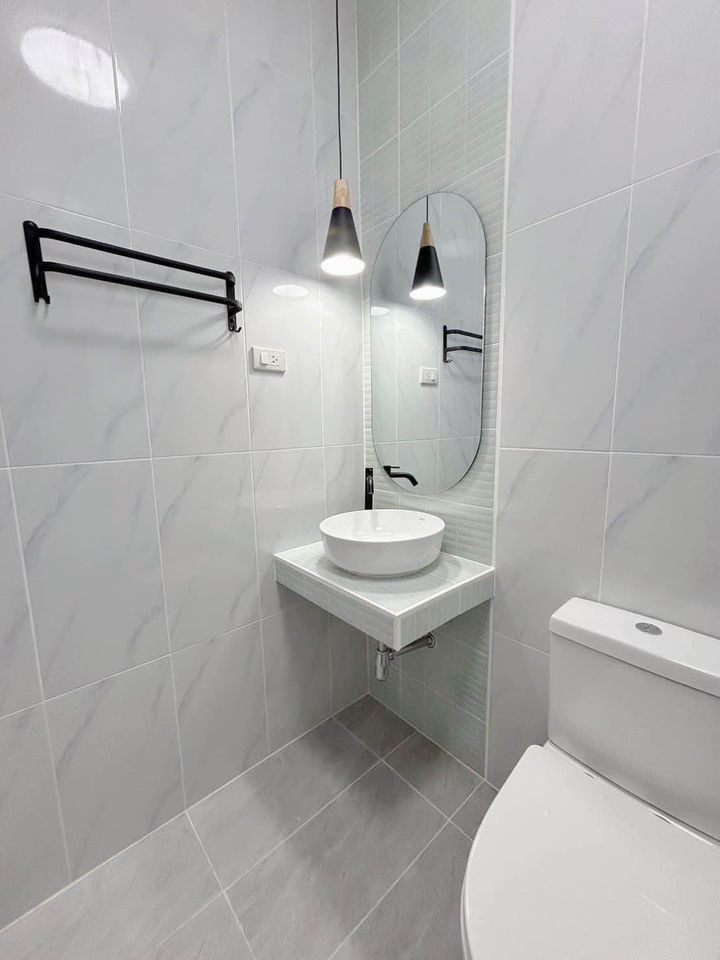3 Bedroom Townhouse For Sale in San Sai Noi, San Sai, Chiang Mai - Image 8