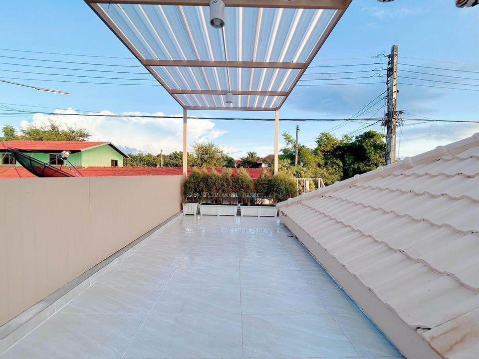 3 Bedroom Townhouse For Sale in San Sai Noi, San Sai, Chiang Mai - Image 11