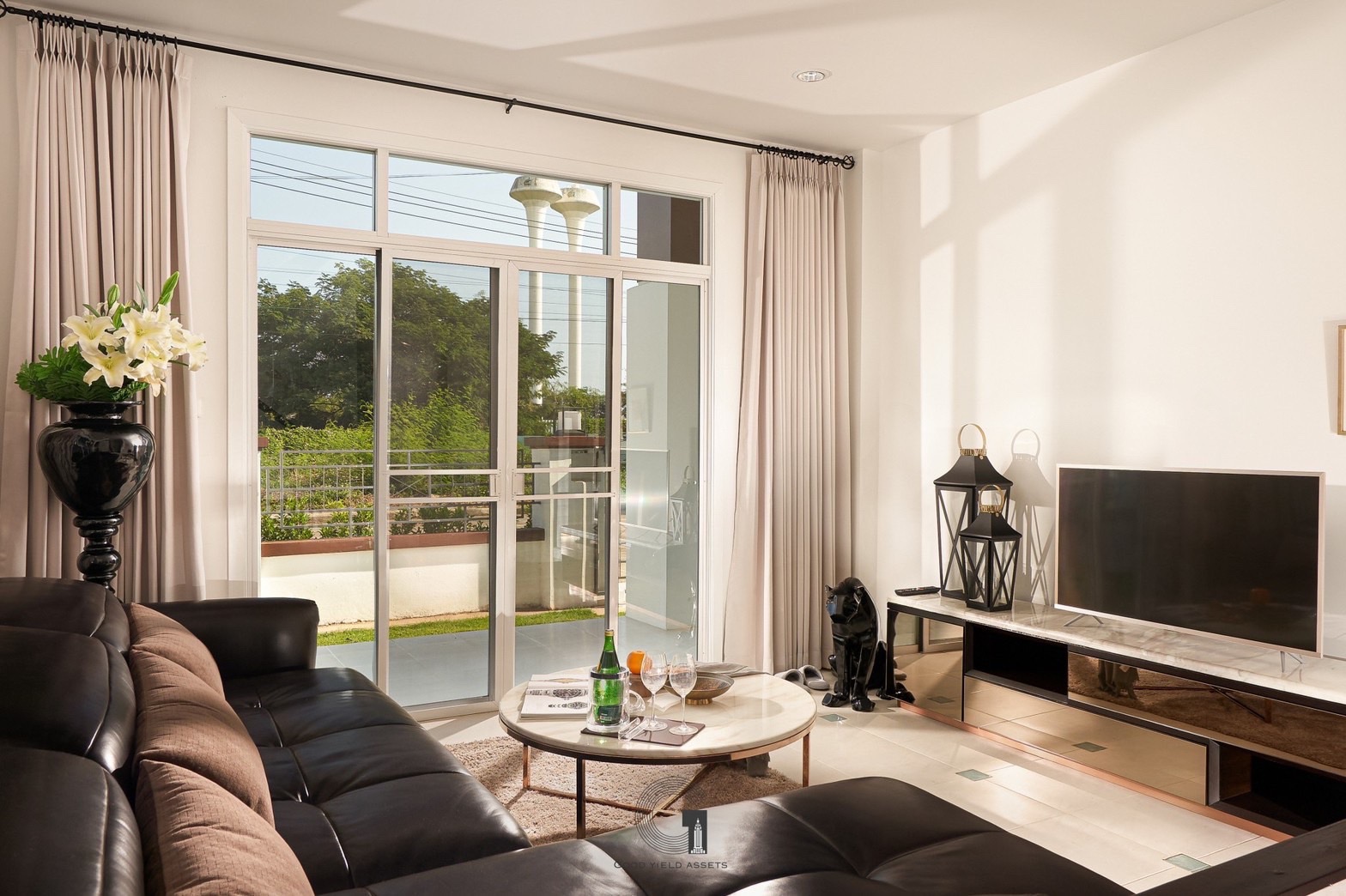 4 卧室 独立房屋  在  - Image 3