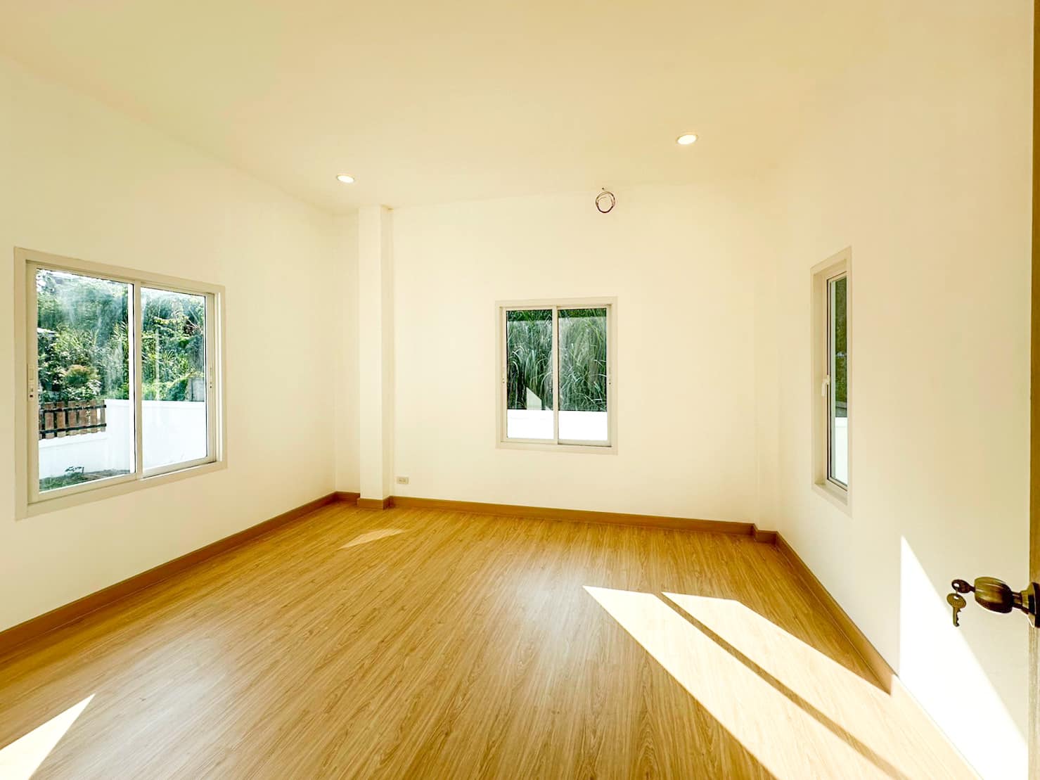 2 ห้องนอน บ้านเดี่ยว สำหรับขาย ใน ทาทุ่งหลวง, แม่ทา, ลำพูน - Image 3
