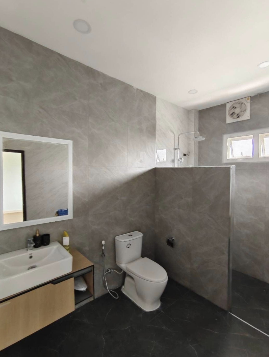 4 Bedroom House For Sale in Pa Bong, Saraphi, Chiang Mai - Image 14