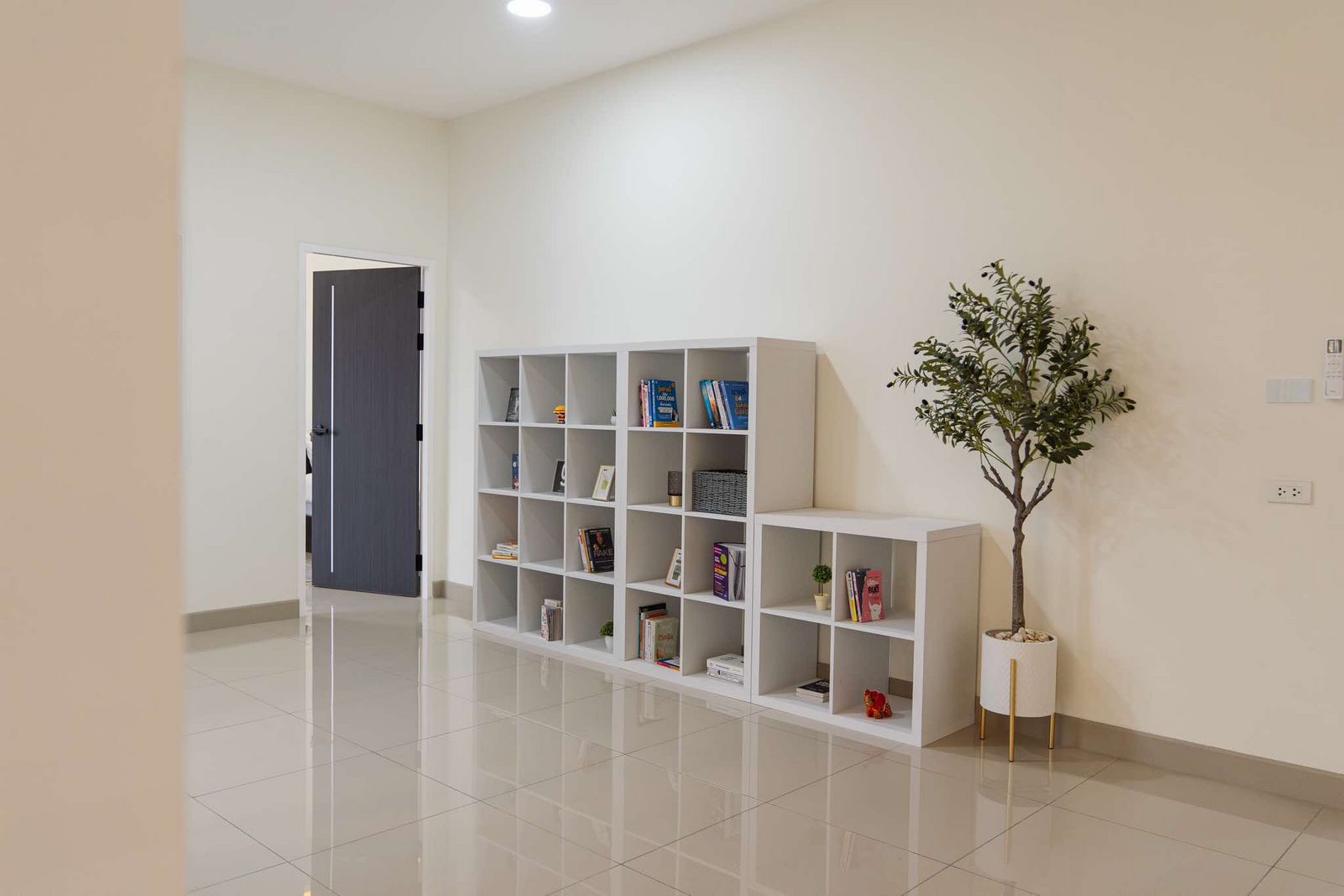 5 Bedroom House For Sale in Nong Phueng, Saraphi, Chiang Mai - Image 7