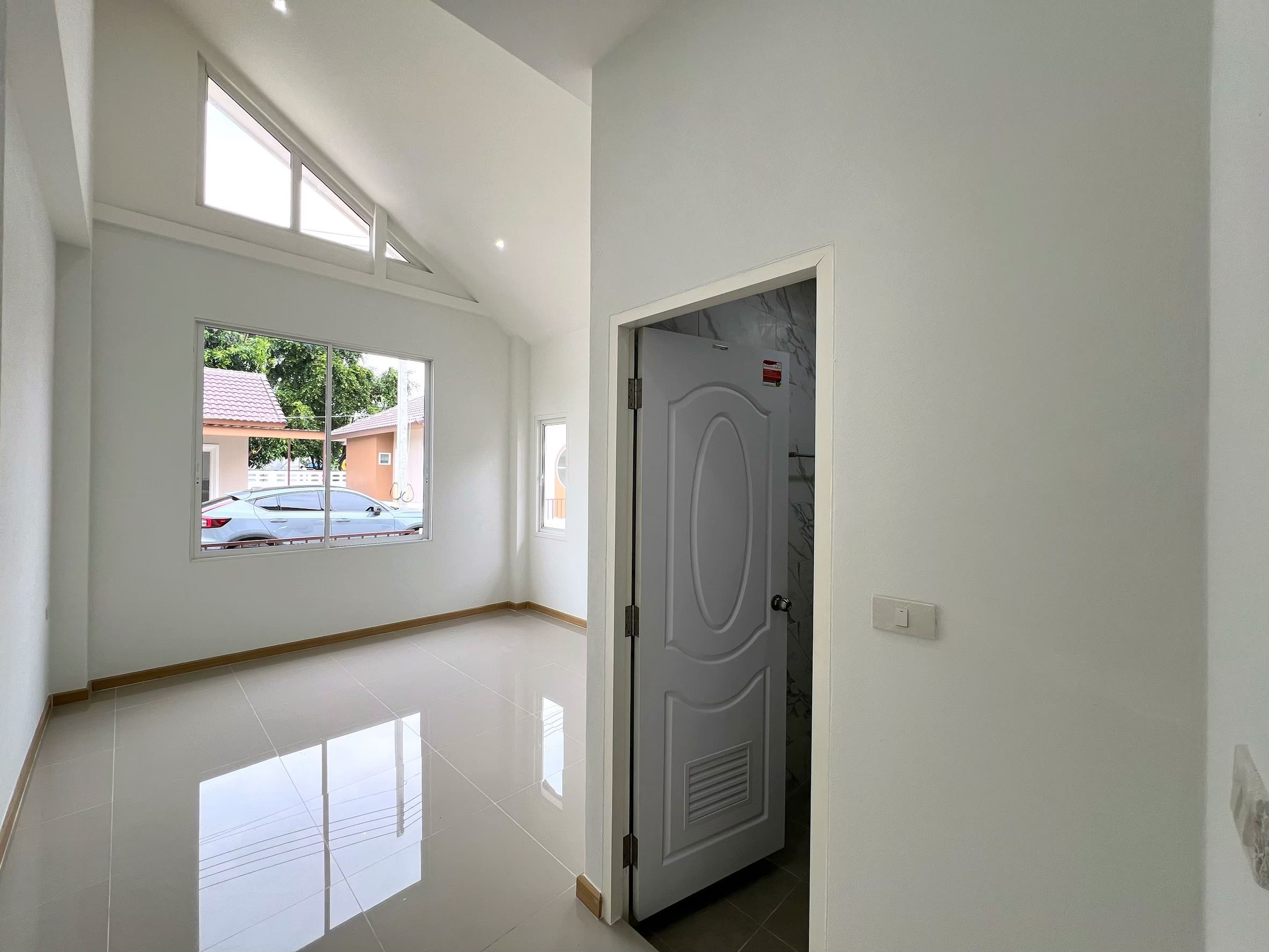 3 Bedroom House For Sale in Nong Phueng, Saraphi, Chiang Mai - Image 8