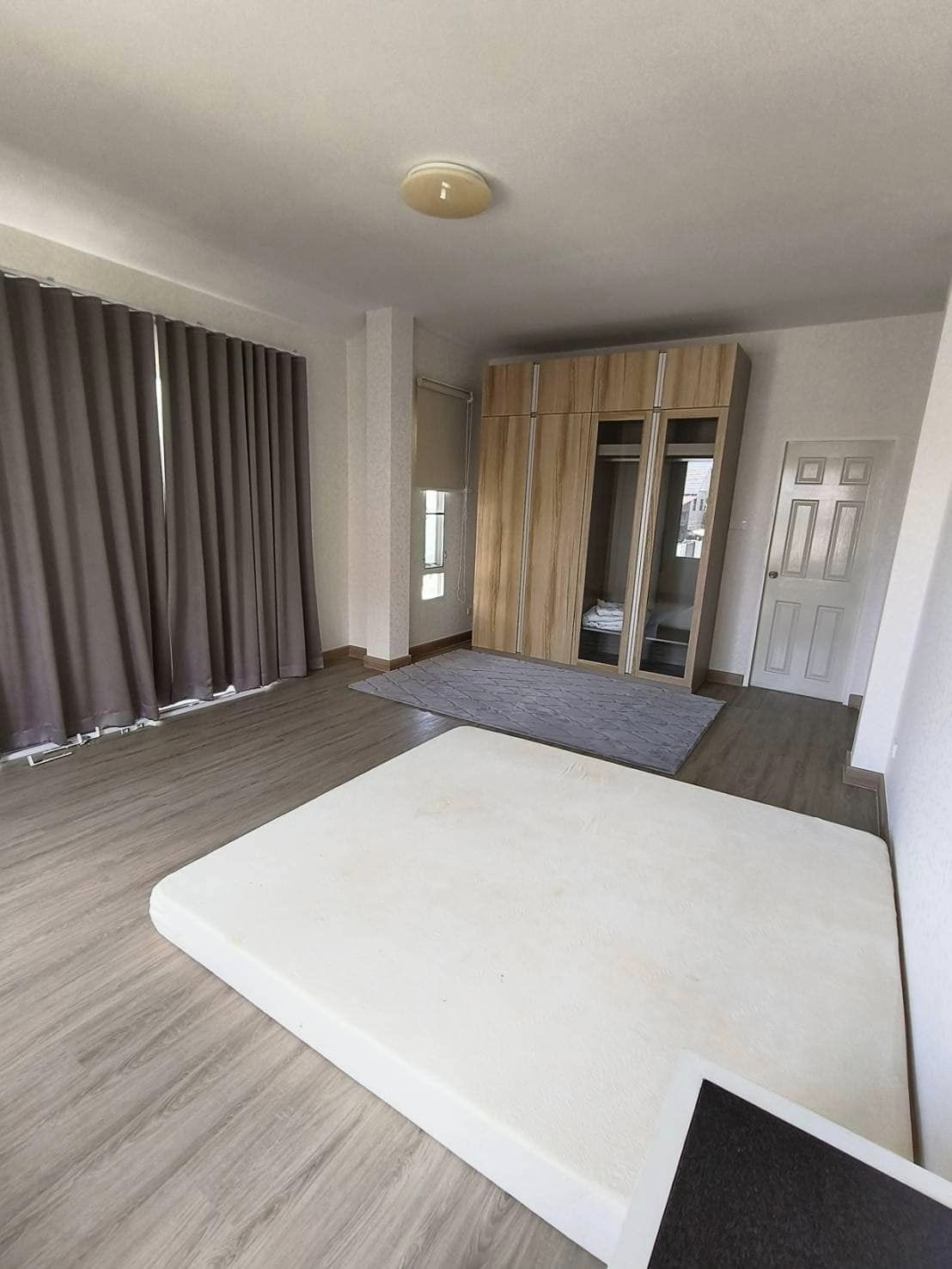 4 卧室 独立房屋  在  - Image 6