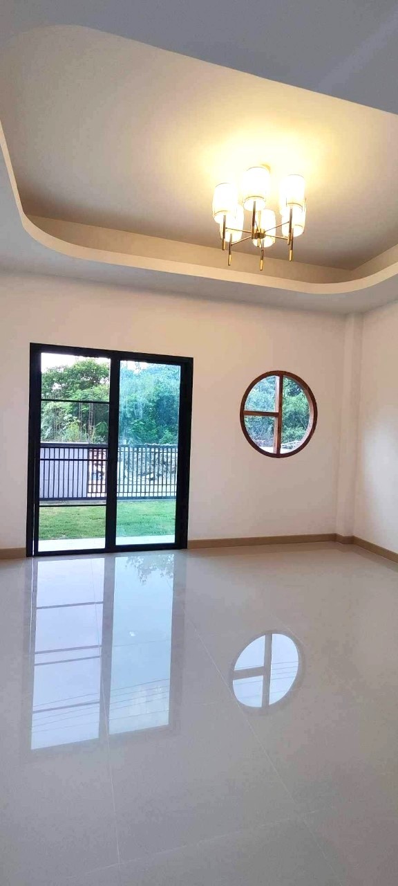 3 Bedroom House For Sale in Tha Wang Tan, Saraphi, Chiang Mai - Image 4