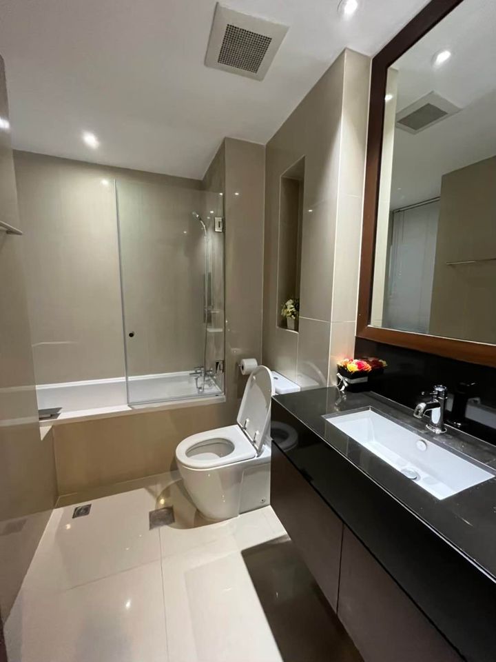 Sathorn Gardens - Image 6
