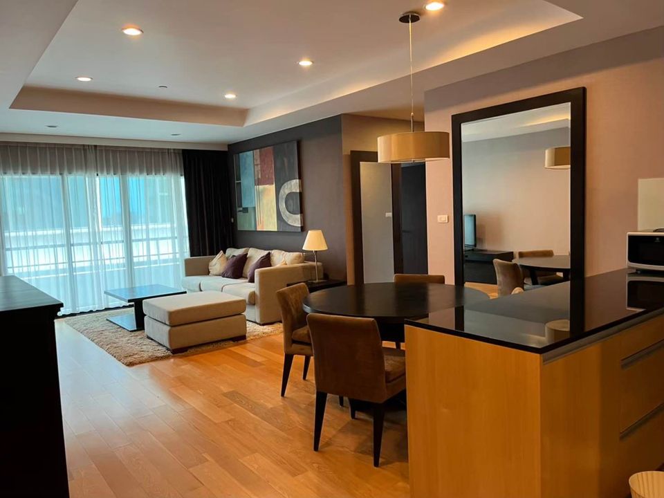Sathorn Gardens - Image 2