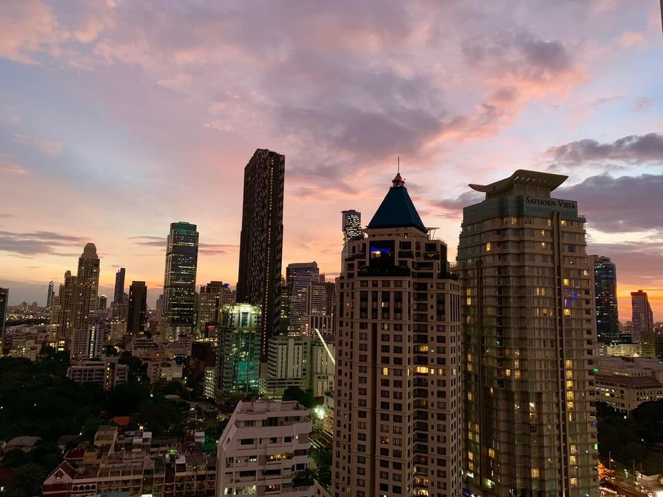 Sathorn Gardens - Image 12