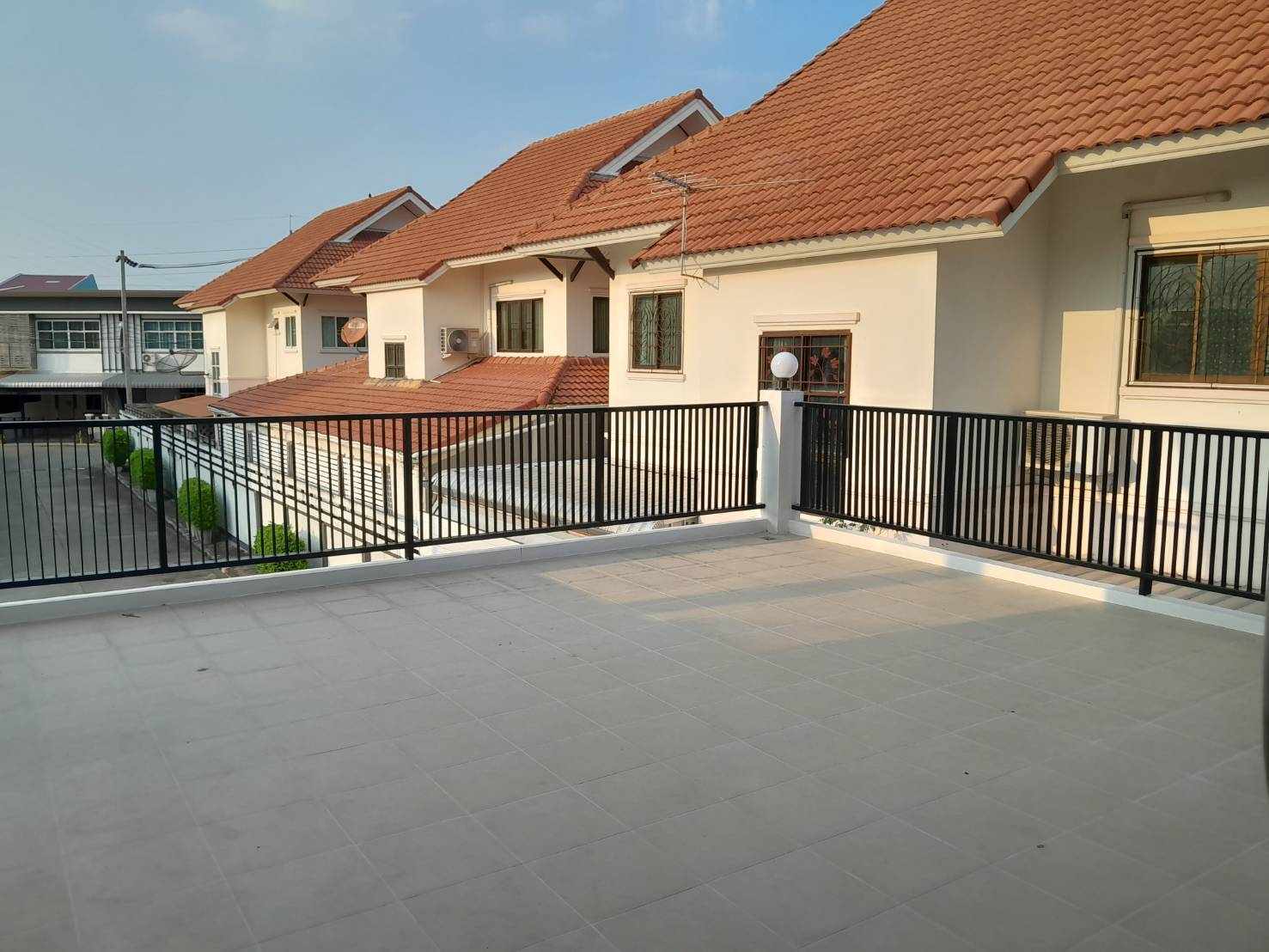4 Bedroom House For Sale in San Sai Noi, San Sai, Chiang Mai - Image 5