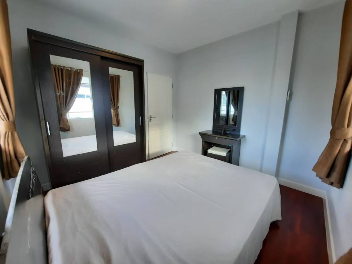 4 Bedroom House For Sale in Mae Hia, Mueang Chiang Mai, Chiang Mai - Image 8
