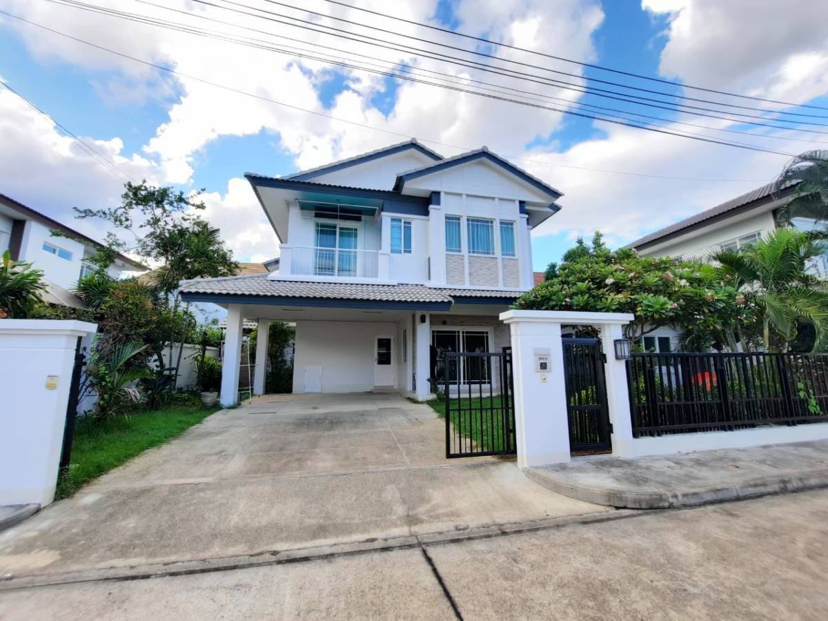 4 Bedroom House For Sale in Mae Hia, Mueang Chiang Mai, Chiang Mai - Image 1