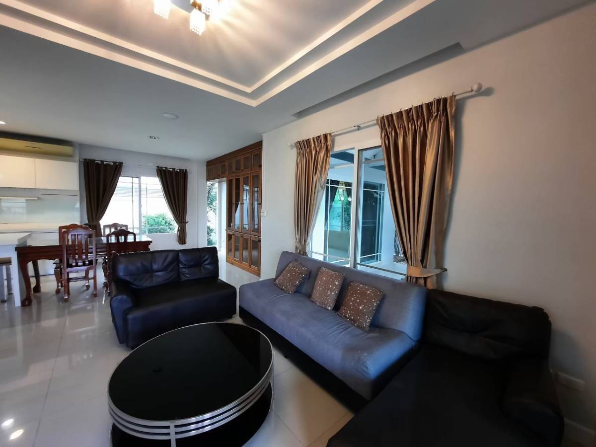 4 Bedroom House For Sale in Mae Hia, Mueang Chiang Mai, Chiang Mai - Image 5