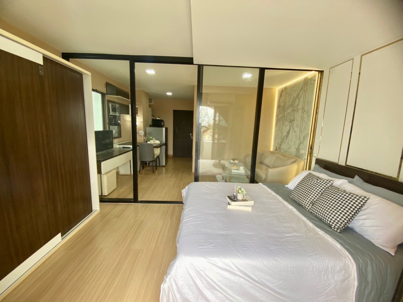 Sereno Airport Condominium - Image 5