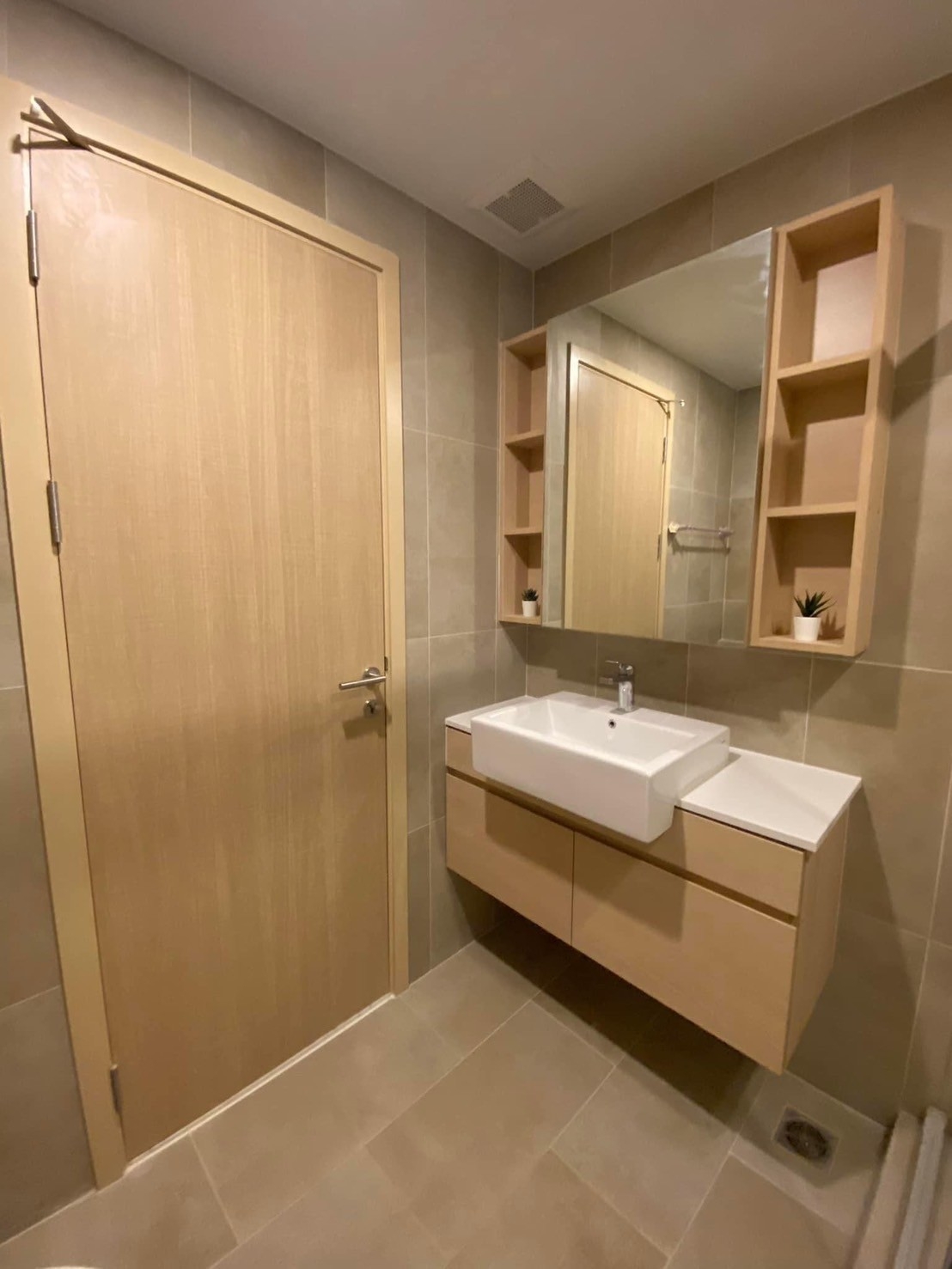 1 ห้องนอน คอนโด สำหรับเช่า ใน ทุ่งมหาเมฆ, สาทร, กรุงเทพมหานคร - Image 5