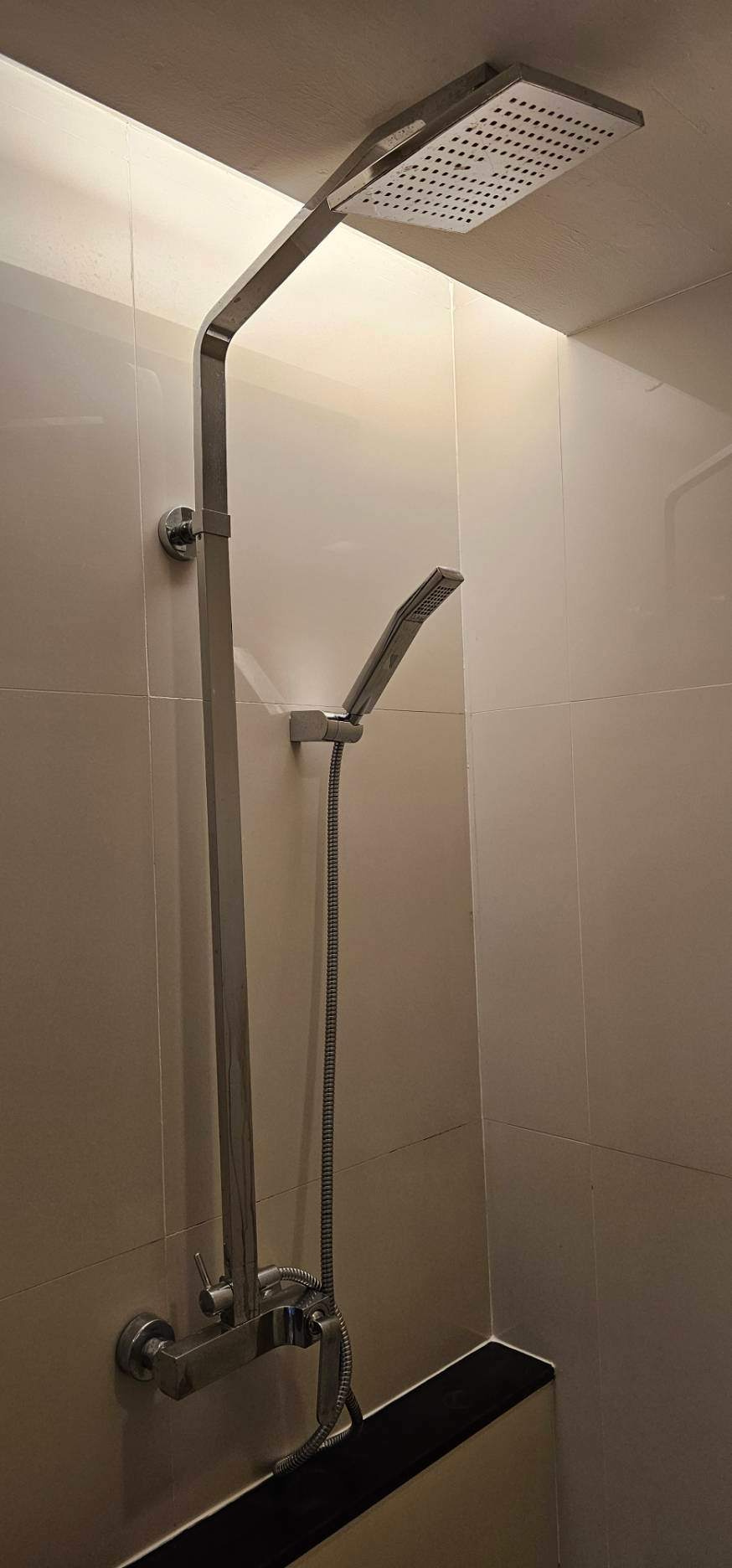 The Shine Condo - Image 12