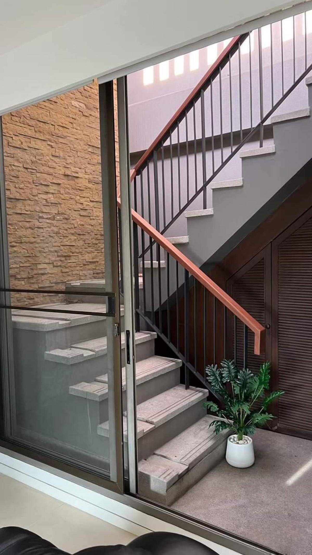 3 Bedroom Condo For Rent in Khlong Tan Nuea, Vadhana, Bangkok - Image 6