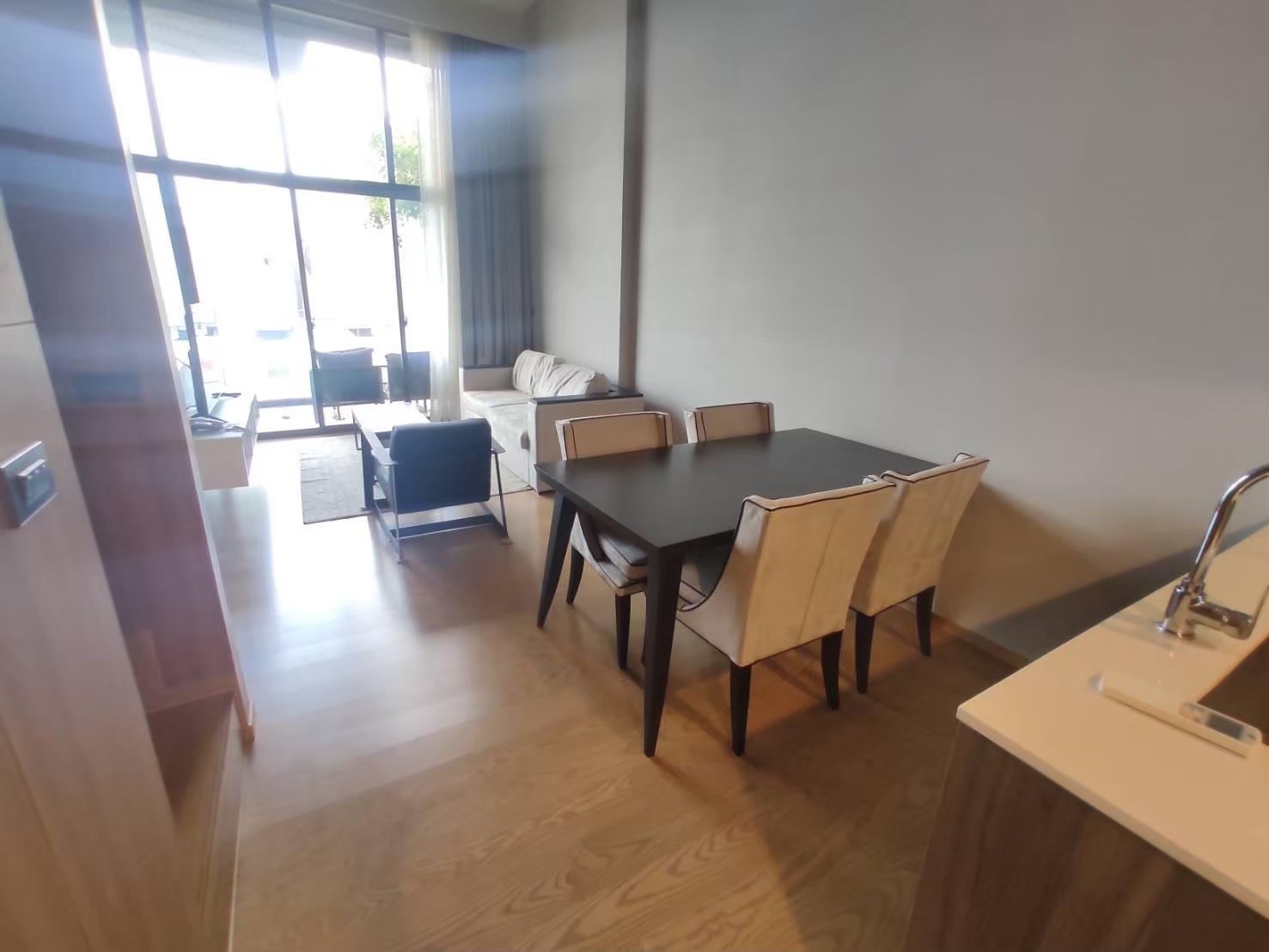 Siamese Exclusive Sukhumvit 31 - Image 2