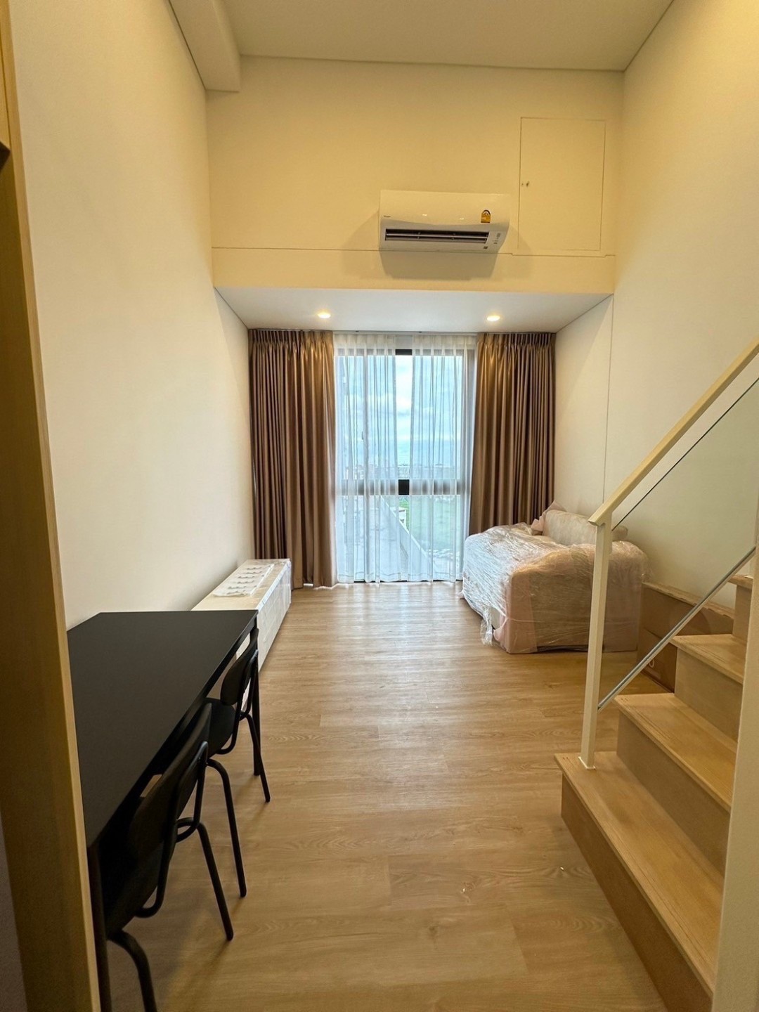 Siamese Rama 9 - Image 1