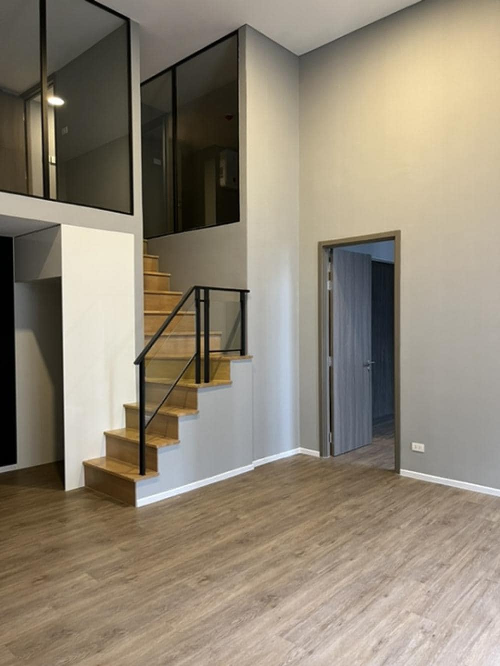 3 ห้องนอน คอนโด สำหรับขาย ใน บางกะปิ, ห้วยขวาง, กรุงเทพมหานคร - Image 2