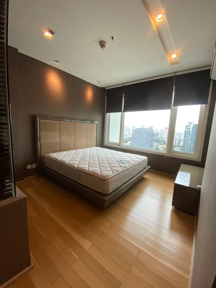 Siri at Sukhumvit Condominium - Image 3