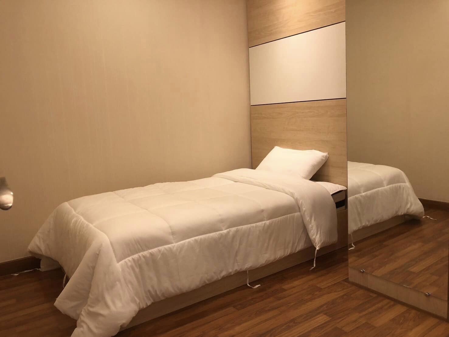 Siri Condo - Image 13