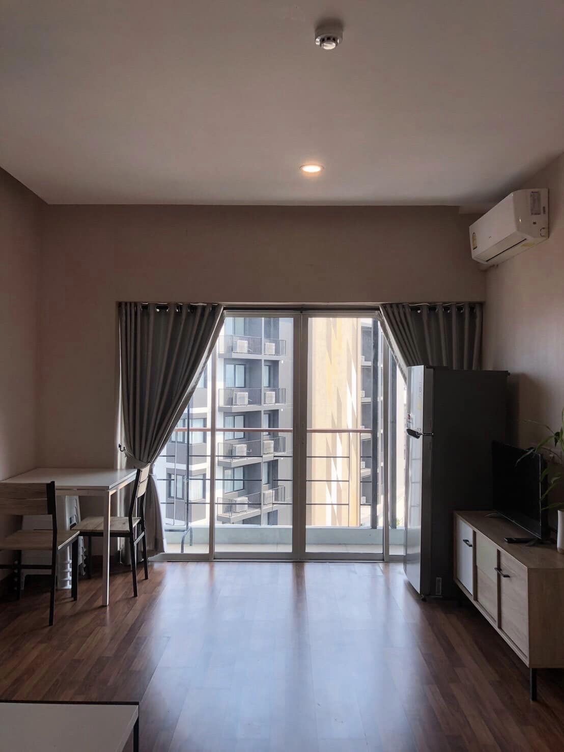 Siri Condo - Image 6