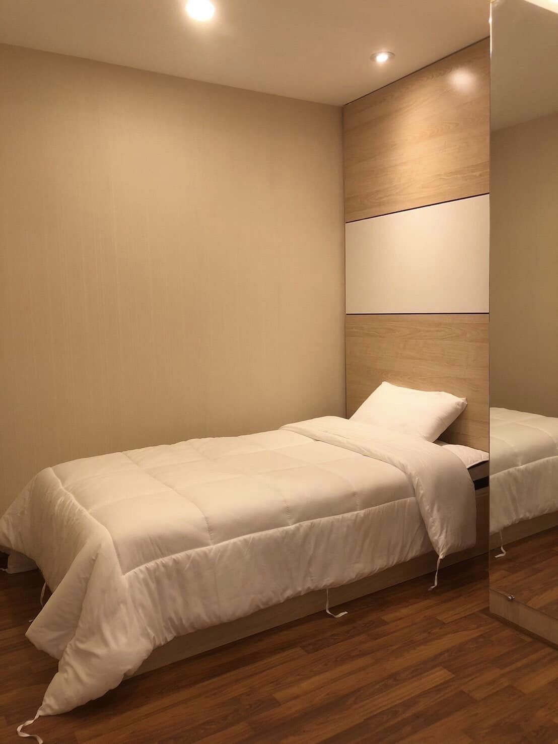 Siri Condo - Image 5