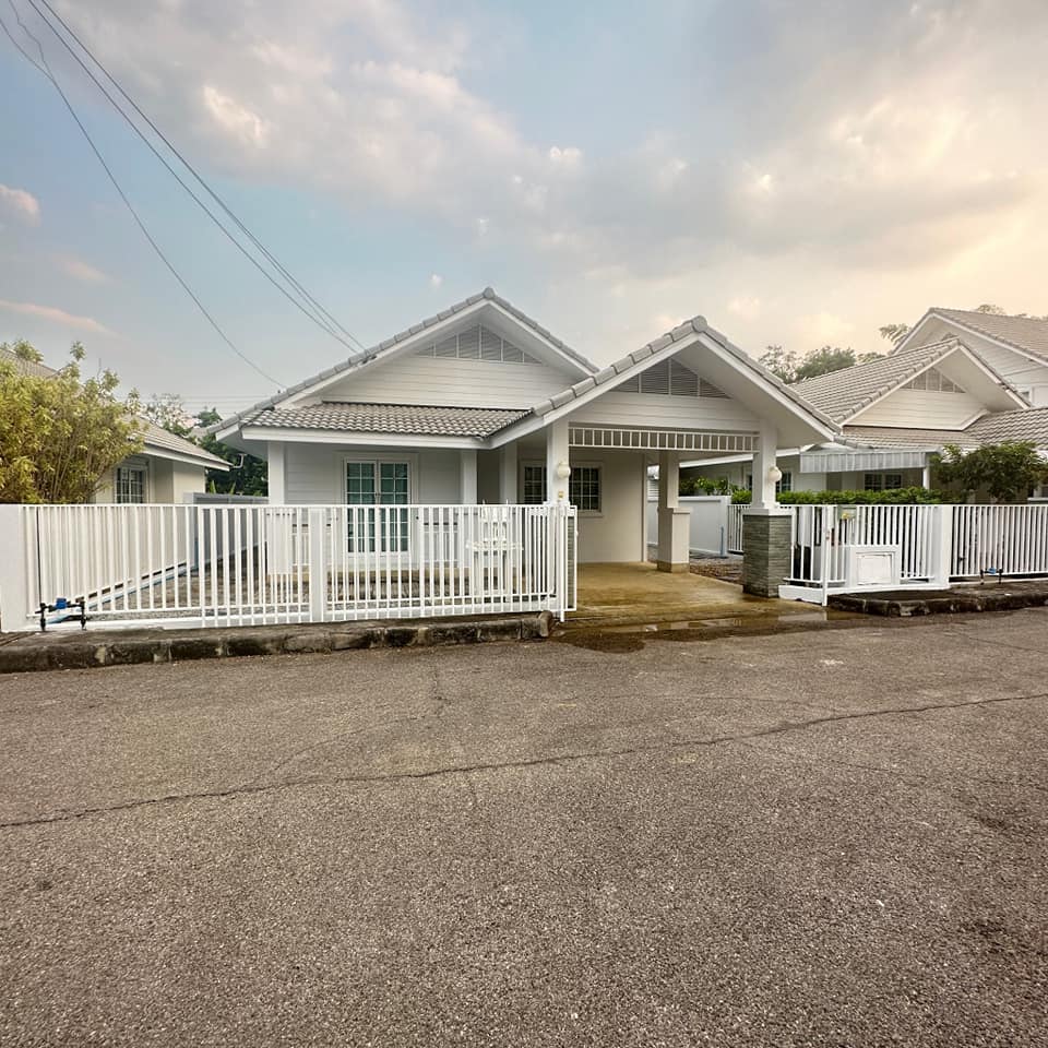 2 ห้องนอน บ้านเดี่ยว สำหรับเช่า ใน หนองแจง, บึงสามพัน, เพชรบูรณ์ - Image 1