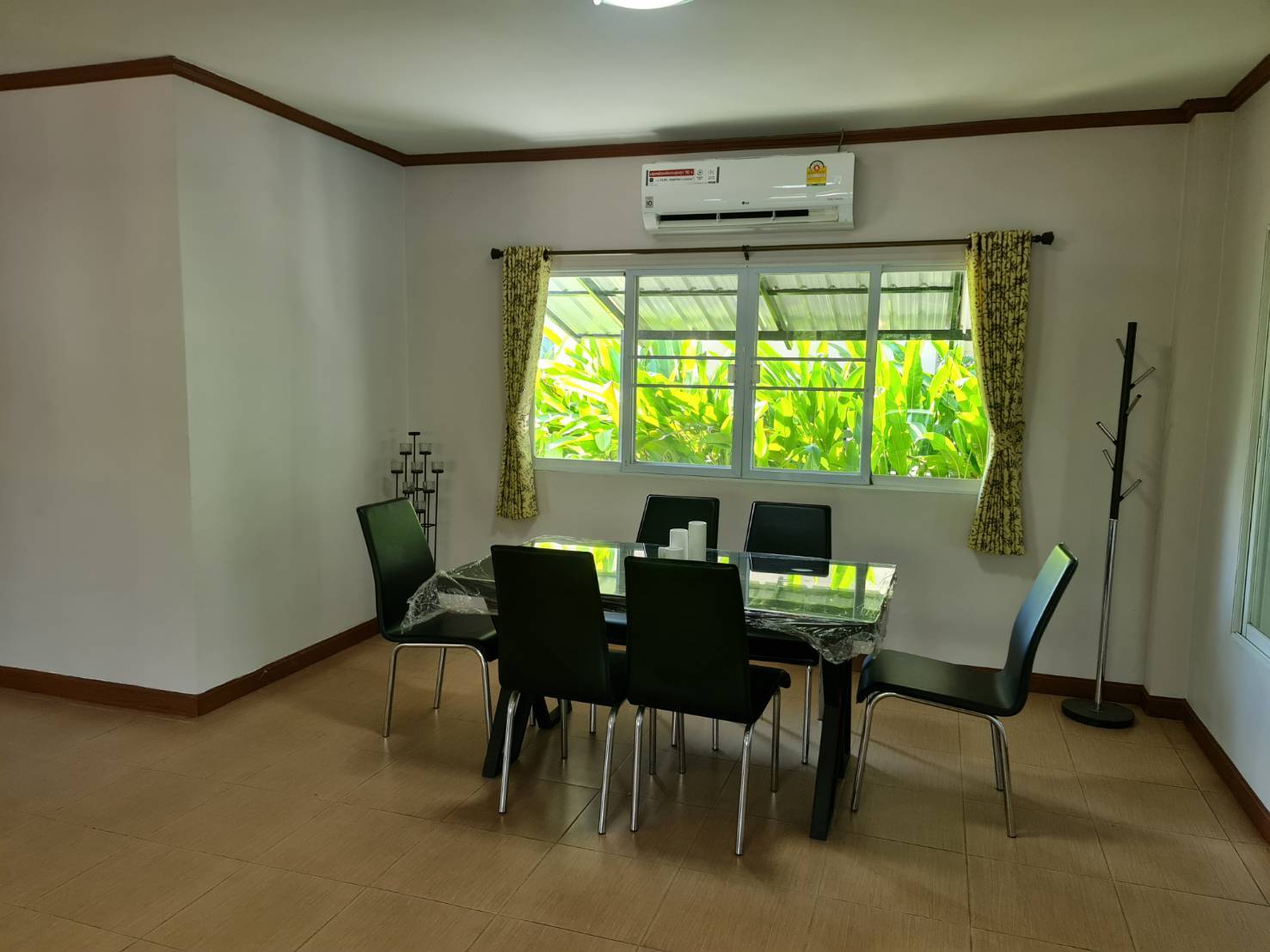 4 Bedroom House For Sale in San Klang, San Kamphaeng, Chiang Mai - Image 15