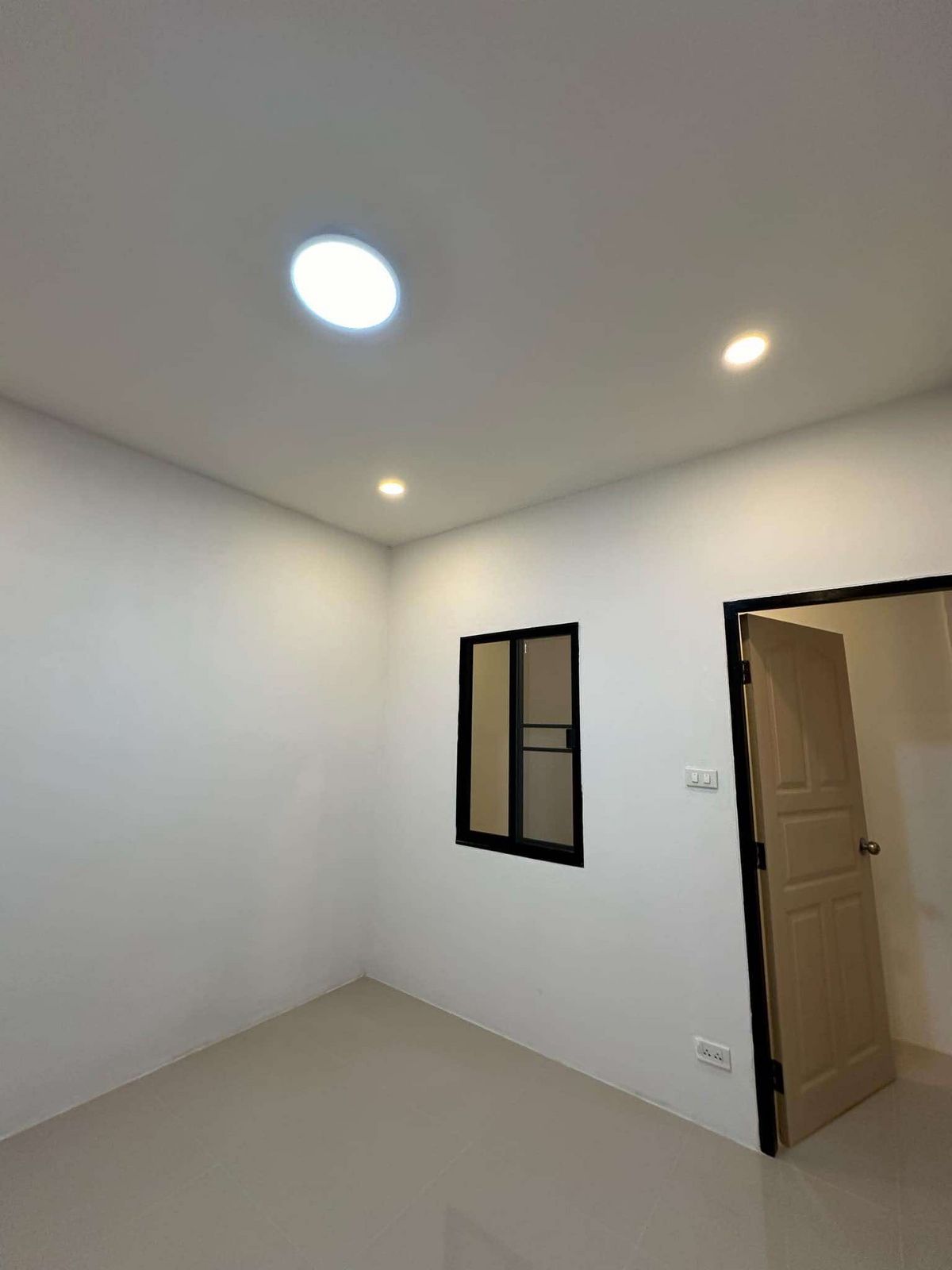 2 Bedroom House For Sale in Ton Pao, San Kamphaeng, Chiang Mai - Image 7