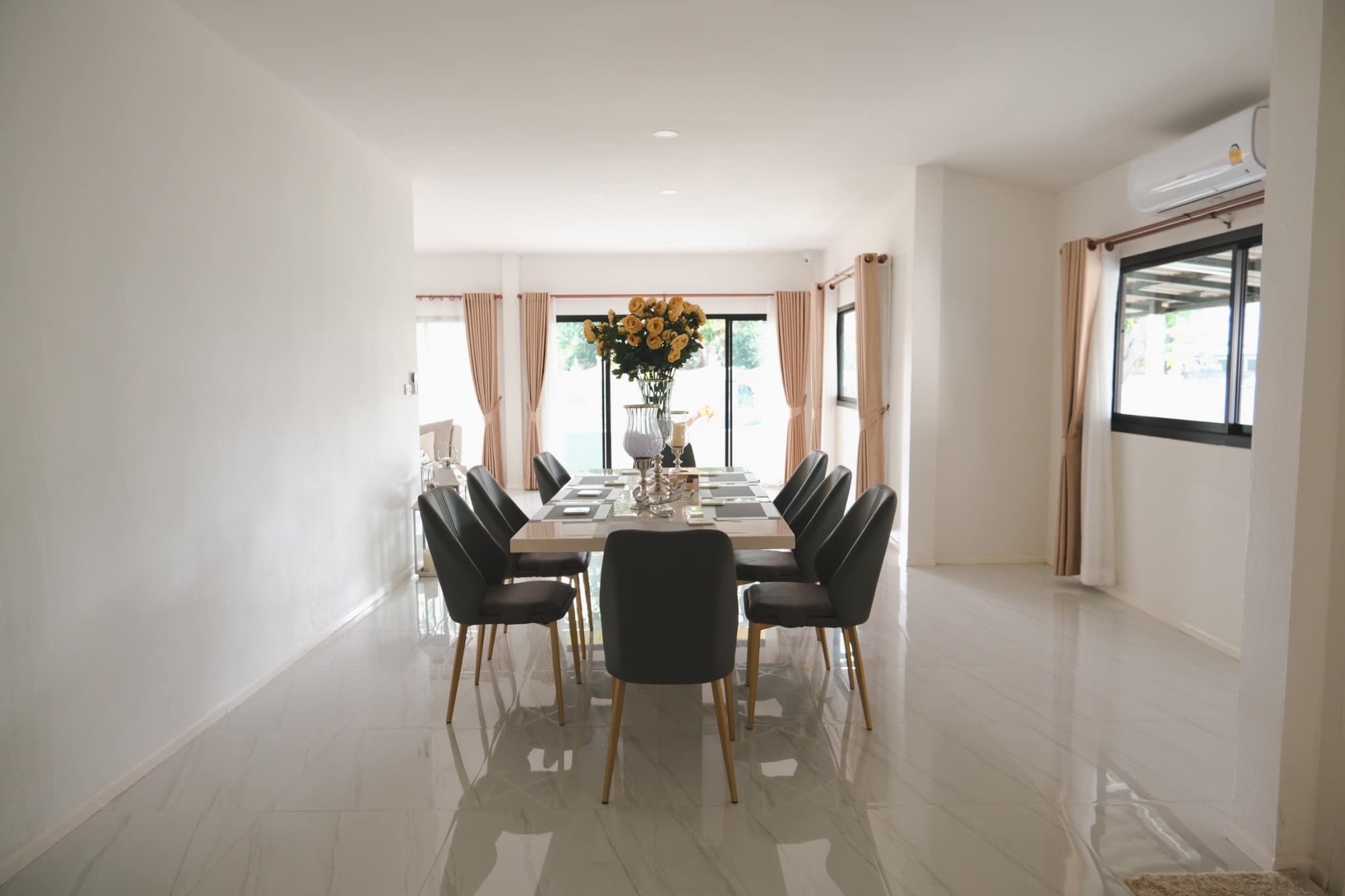 2 Bedroom House For Rent in Sai Mun, San Kamphaeng, Chiang Mai - Image 3