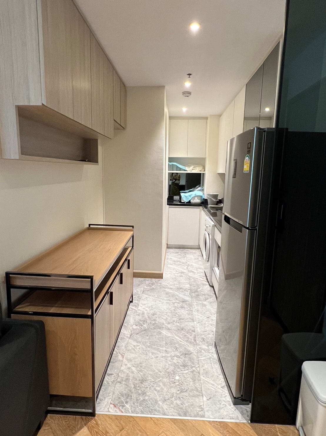 Skywalk Condominium - Image 13