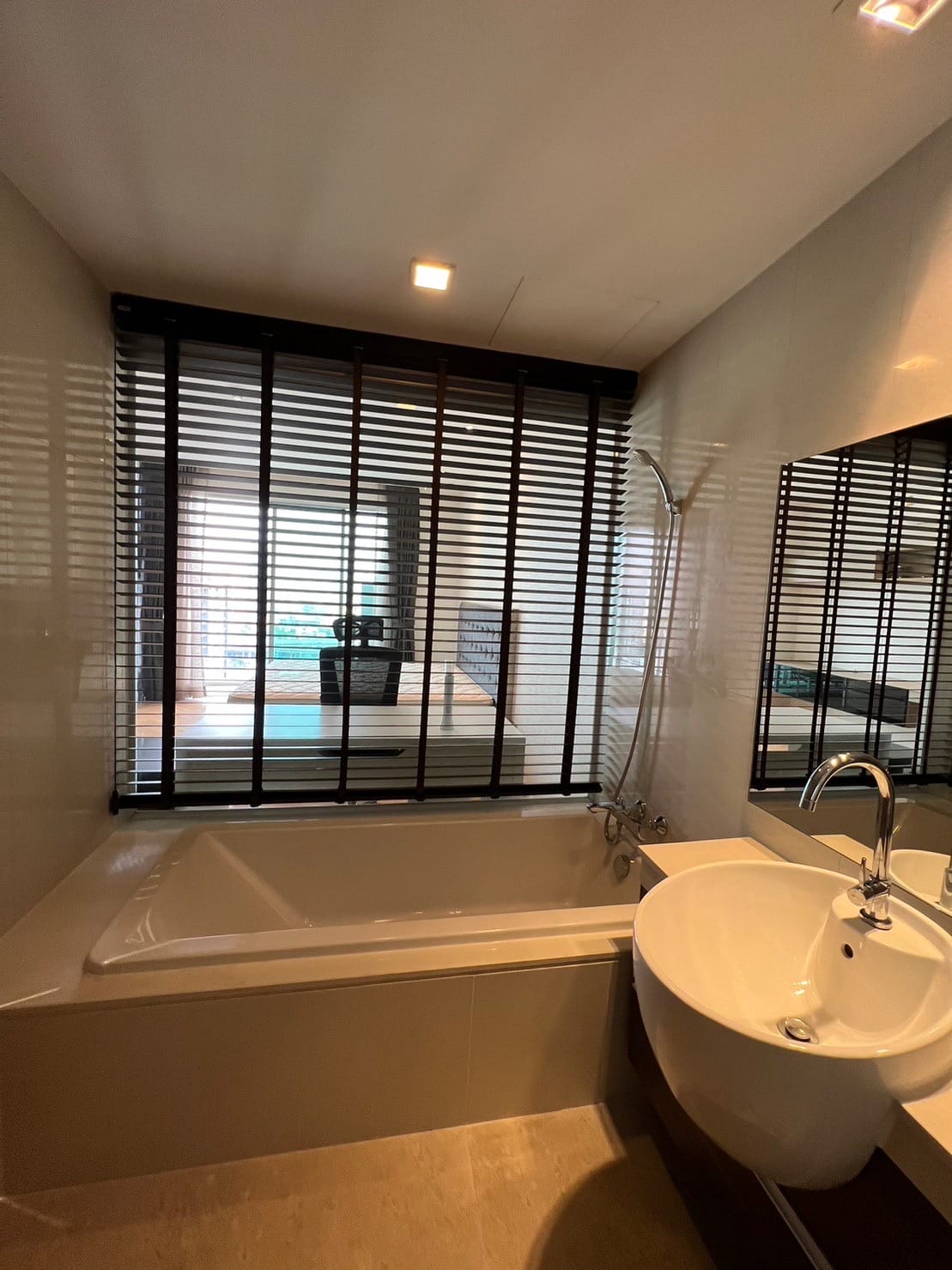Skywalk Condominium - Image 5