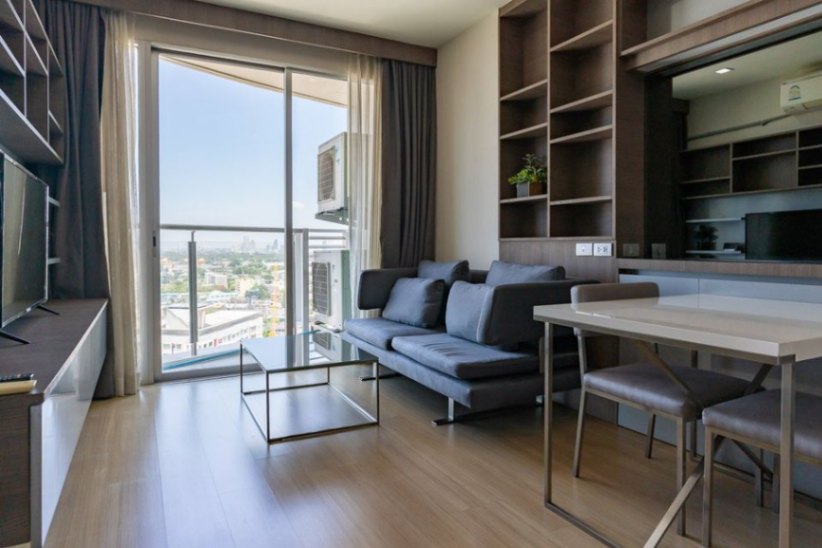 Sky Walk Condominium - Image 1