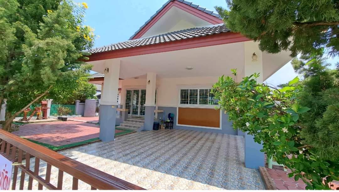 3 Bedroom House For Sale in San Phak Wan, Hang Dong, Chiang Mai - Image 2