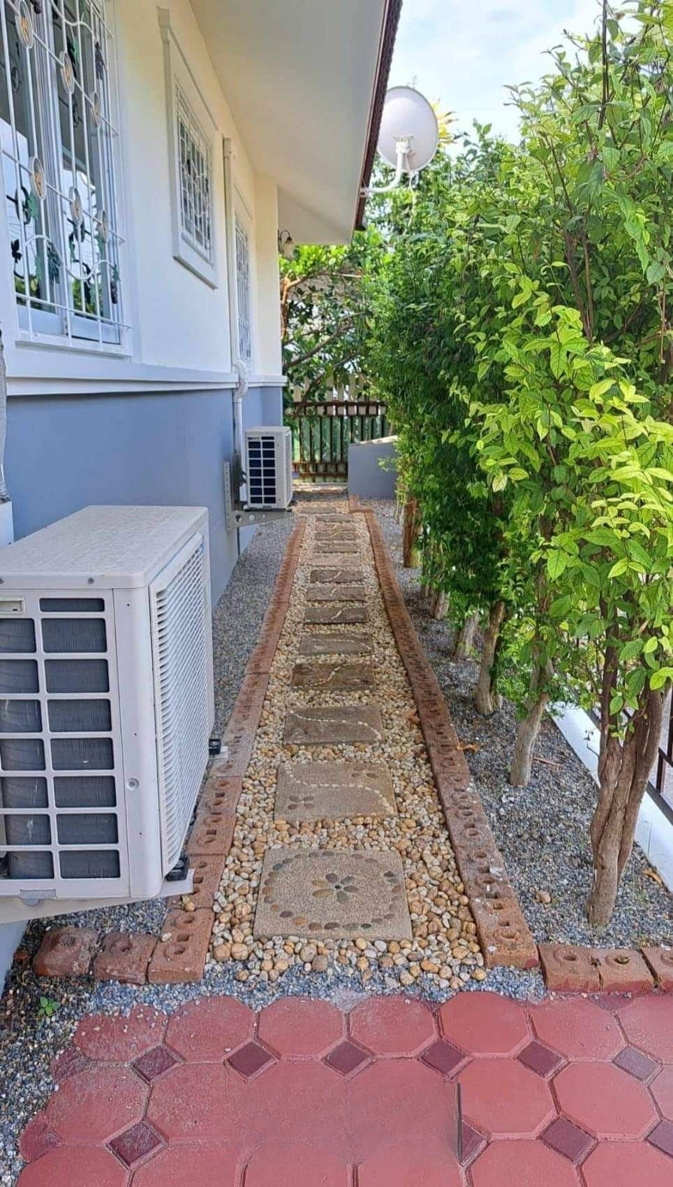 3 Bedroom House For Sale in San Phak Wan, Hang Dong, Chiang Mai - Image 4