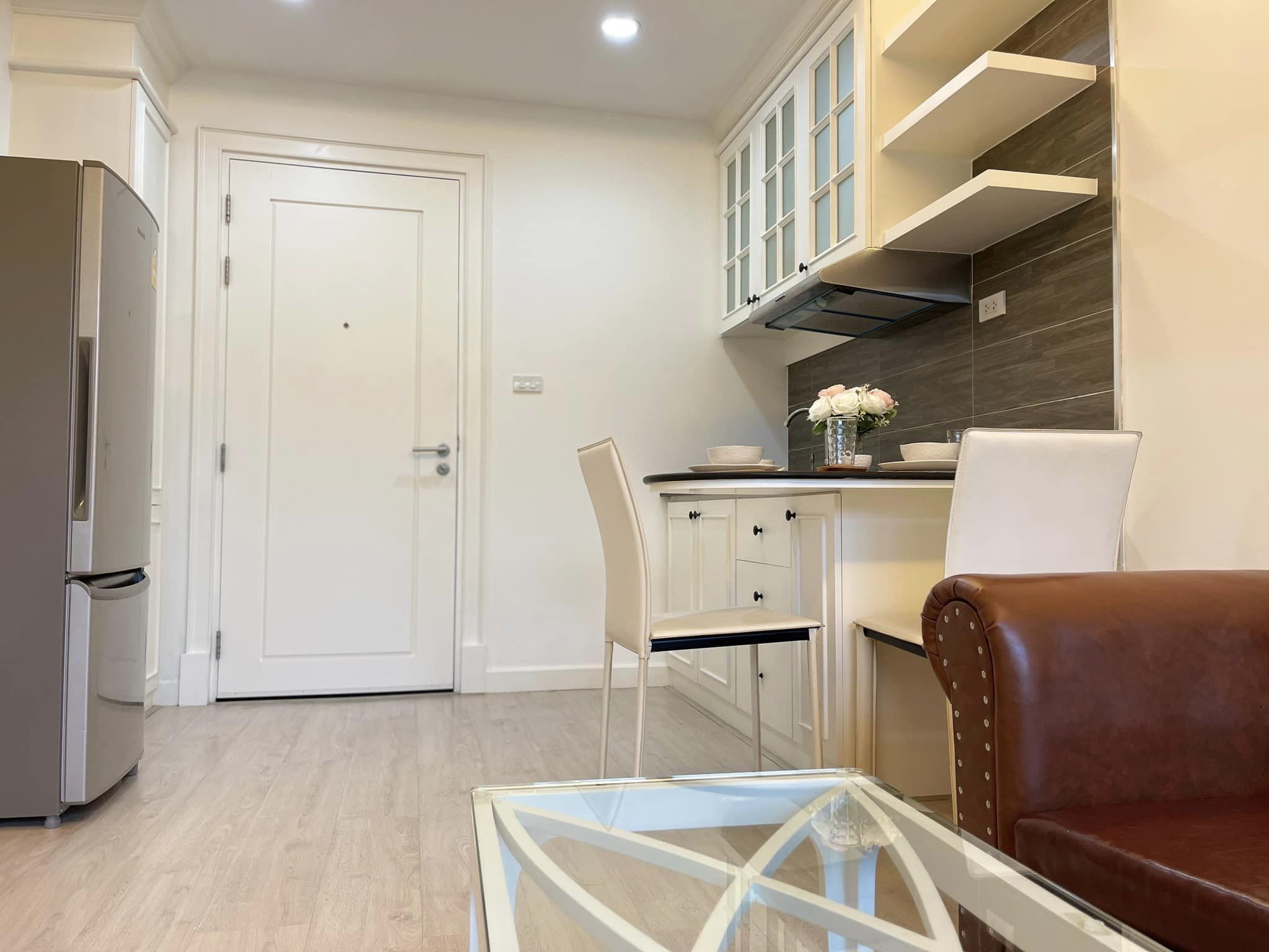 The Spring Condo - Image 6