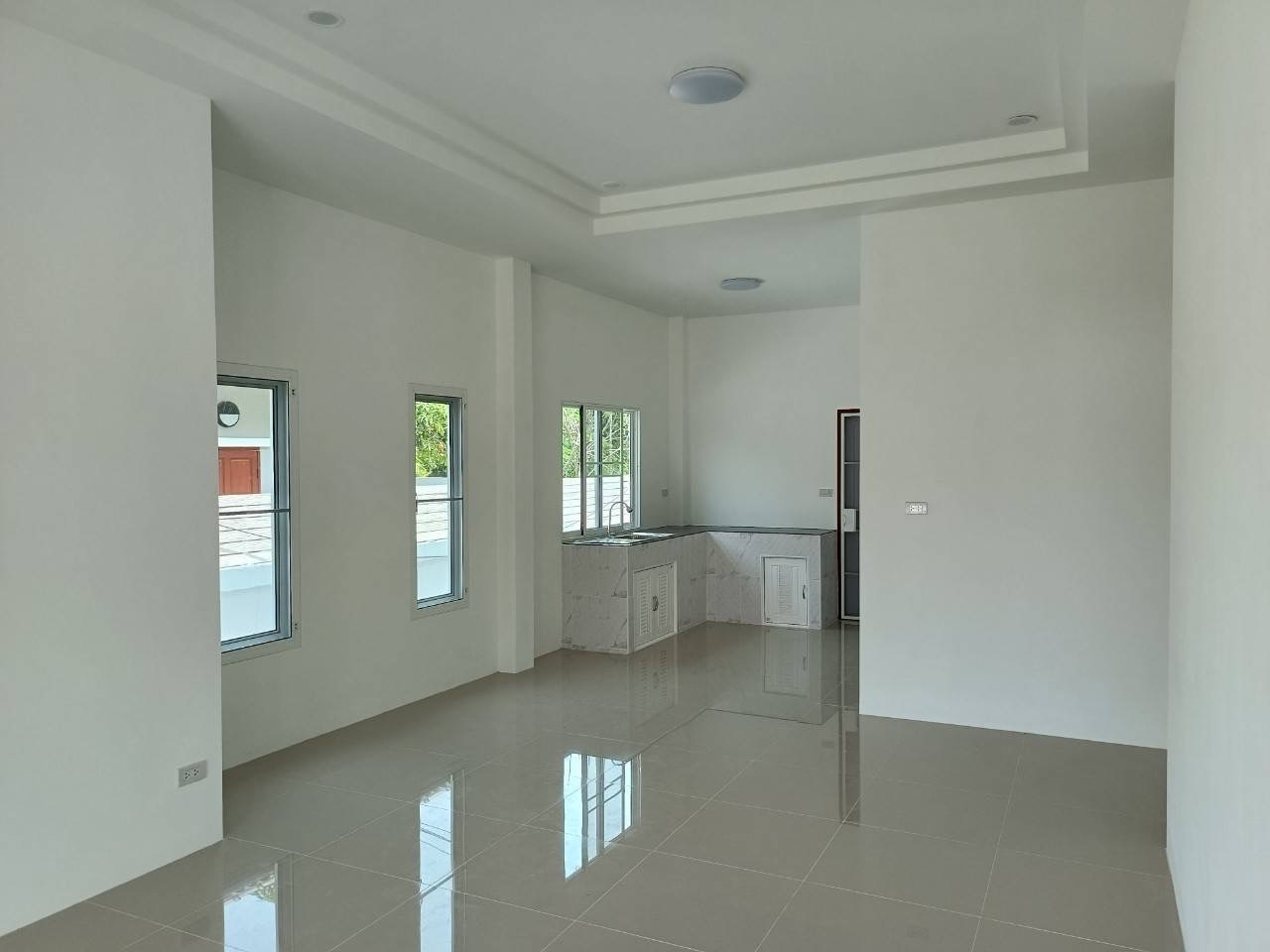 3 卧室 独立房屋  在  - Image 7