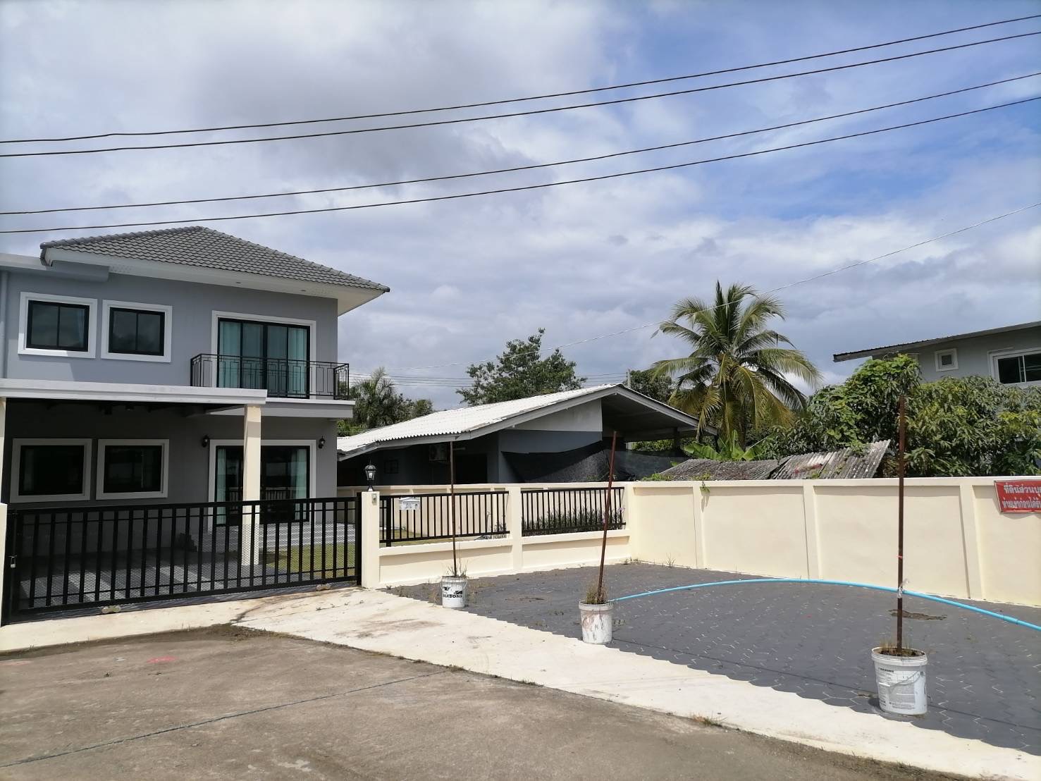 3 卧室 独立房屋  在  - Image 5