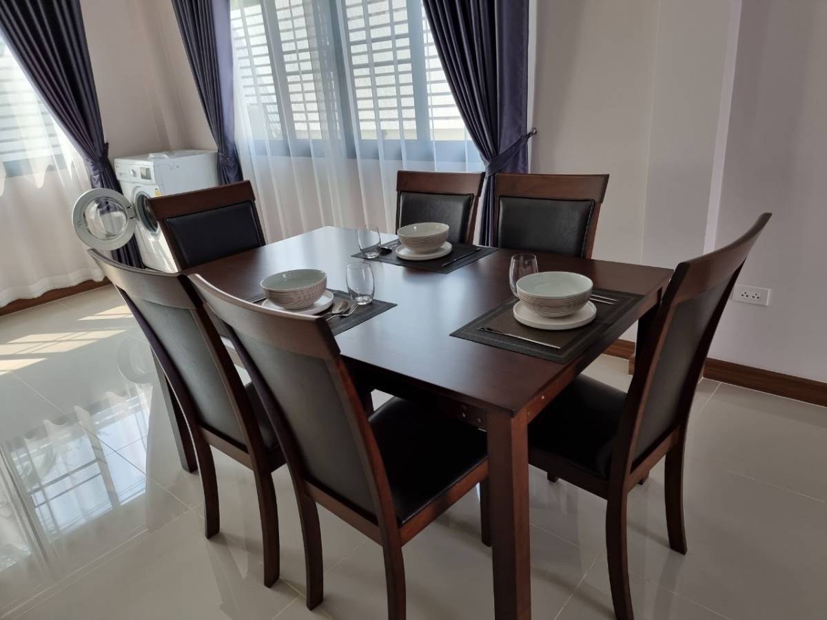 3 卧室 独立房屋  在  - Image 3