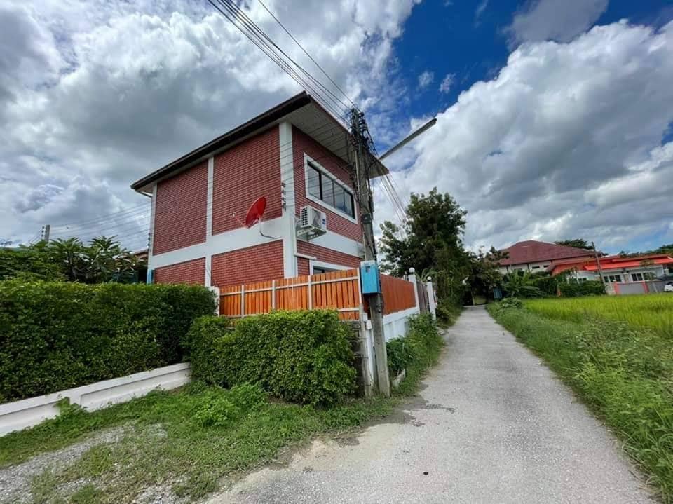 5 Bedroom House For Sale in San Phranet, San Sai, Chiang Mai - Image 3
