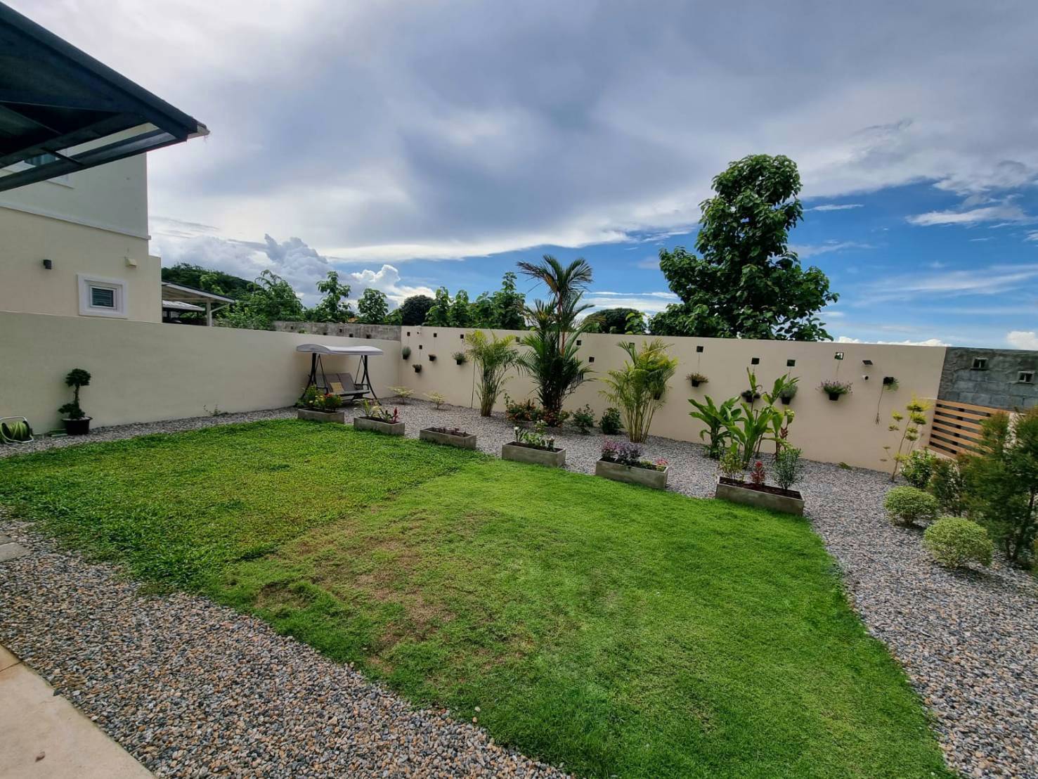 4 Bedroom House For Sale in San Phisuea, Mueang Chiang Mai, Chiang Mai - Image 4
