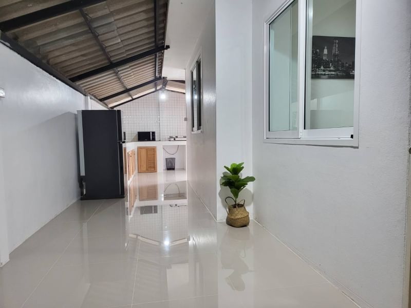 The Laguna Home - Image 8