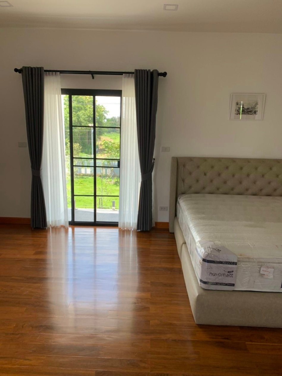 5 Bedroom House For Sale in Pa Phai, San Sai, Chiang Mai - Image 4