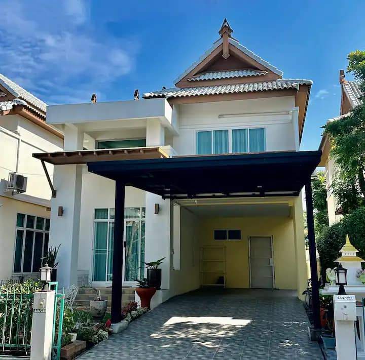 The Greenery Villa - Image 1
