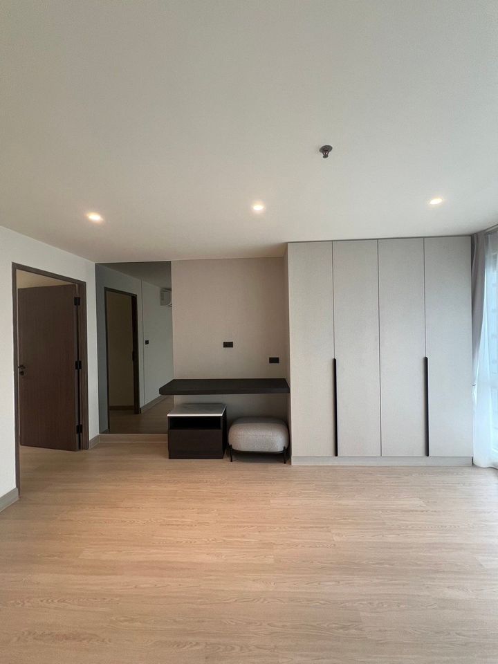 Sukhumvit Suites - Image 17