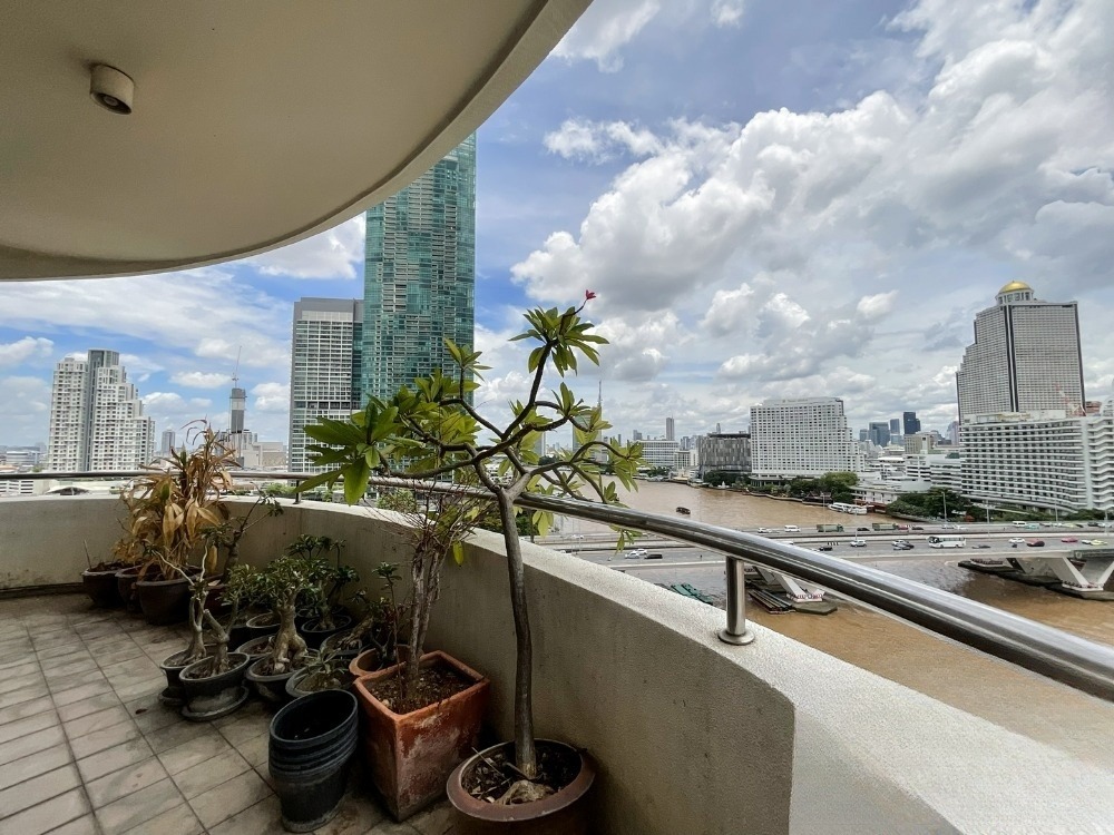 3 Bedroom Condo For Sale in Khlong Ton Sai, Khlong San, Bangkok - Image 9